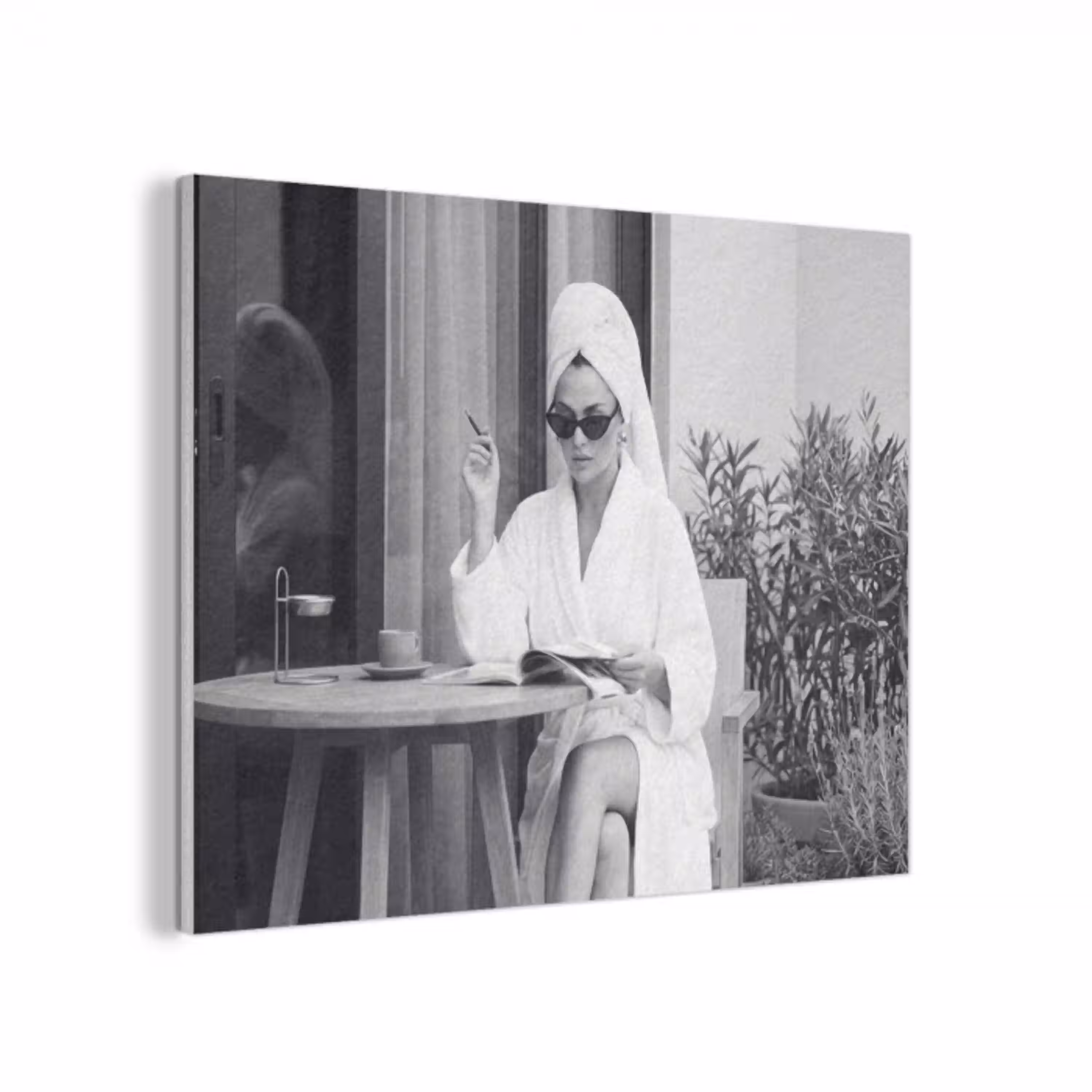 Modern - Vrouw - Zwart - Wit PET vilt klein -3d