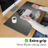 Vrouw - Zwart Wit - Ketting - Zonnebril Muismat XXL klein -sfeer3