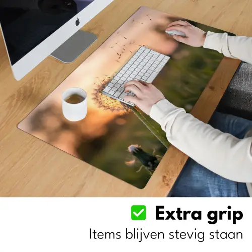 Paardenbloem - Zonsondergang - Veld Muismat XXL klein -sfeer3