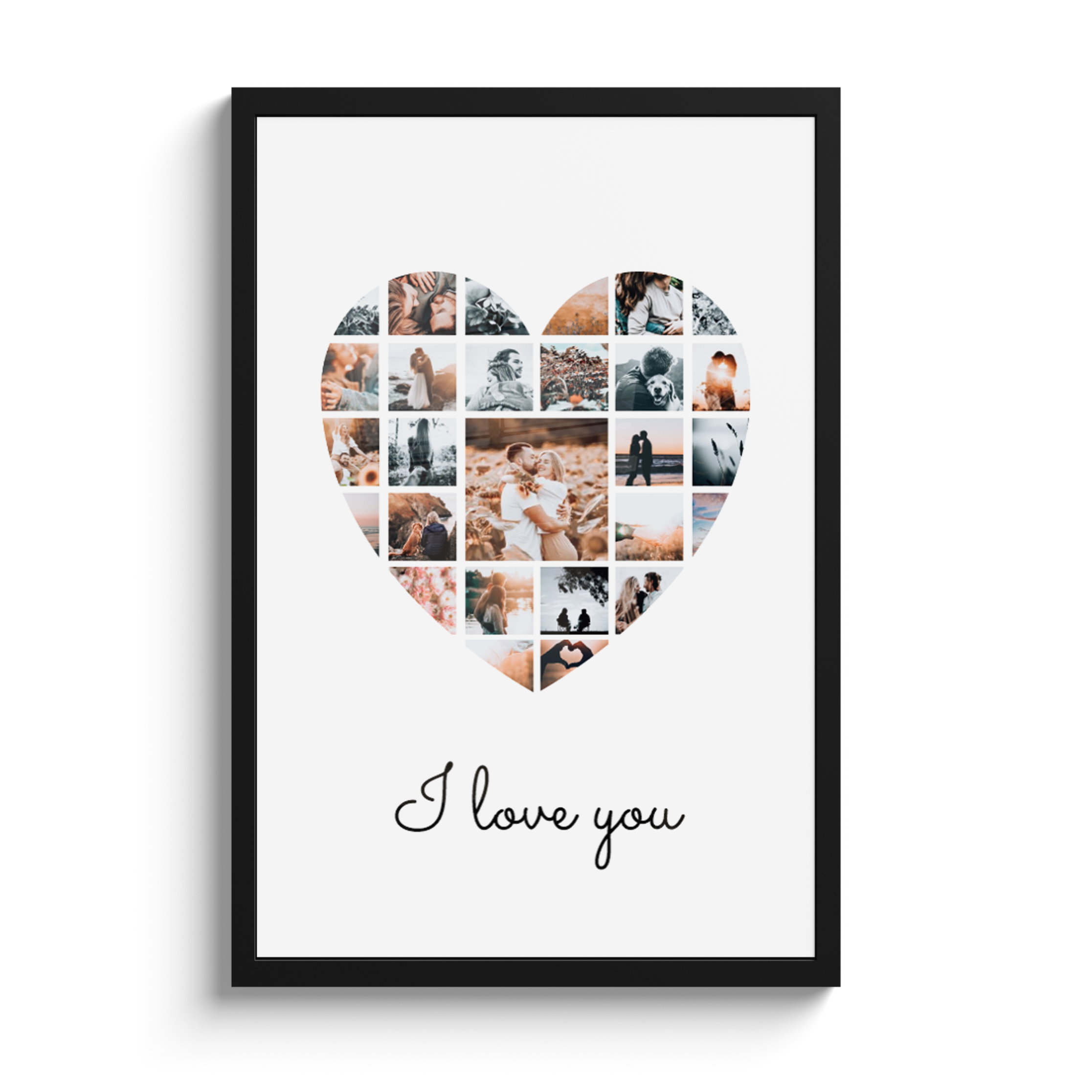 Een fotocollage in lijst van een hart met de tekst 'I love you'.