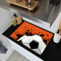 Voetbal - Verf - Sport - Oranje Inductie beschemer met haakjes klein -sfeer1