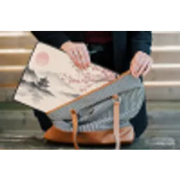 Zon - Japans - Traditioneel laptophoes neopreen klein -tas
