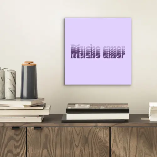 Mucho amor - Paars - Gelaagde letters aluminium wit klein -sfeer1