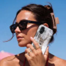 Hert - Sneeuw - Bos - Dieren - Vertederend Toughcase MagSafe Apple iPhone 17 klein -Sfeer2V