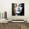 Gezicht - Vrouw - Penseelstreken - Abstract aluminium wit klein -sfeer1