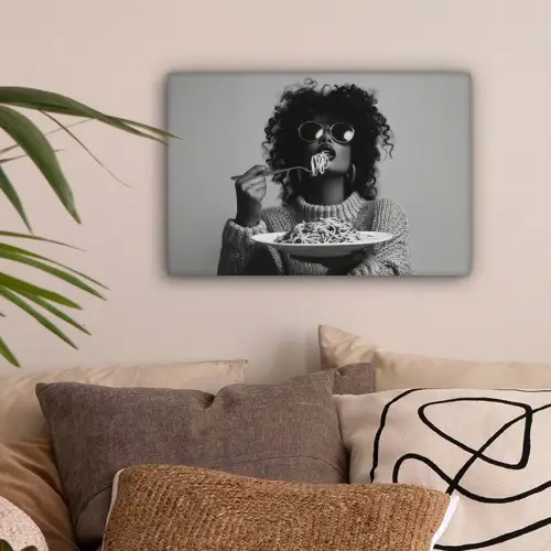 Vrouw - Pasta - Zwart - Wit canvas 2cm klein -sfeer1