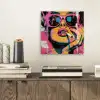 Portret - Vrouw - Abstract - Zonnebril aluminium wit klein -sfeer1