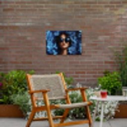 Vrouw - Blauw - Bloemen - Vlinders - Natuur Tuinposter op houten frame 2 cm dik klein -sfeer3