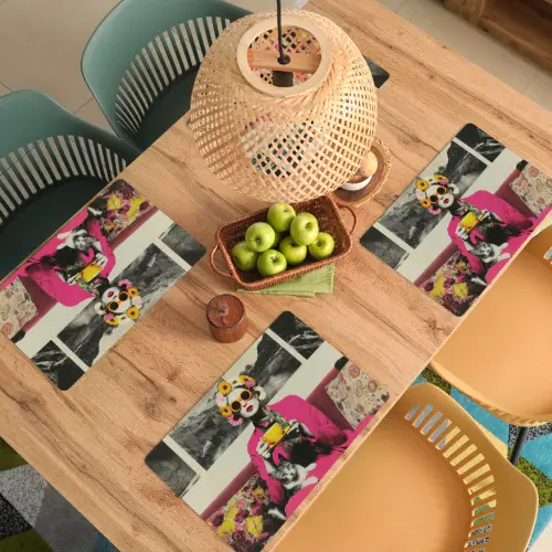 Vrouw - Kat - Bloemen - Kopje - Retro Placemat vinyl groot -zzsfeer5_Kitchenyeah-website