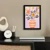Vaas - Gestreept - Bloemen - Oranje fotolijst zwart zonder passe partout klein -sfeer1
