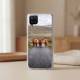 Schotse Hooglanders - Weg - Landschap - Kudde Telefoonhoesje Samsung Galaxy A12 klein -sfeer2