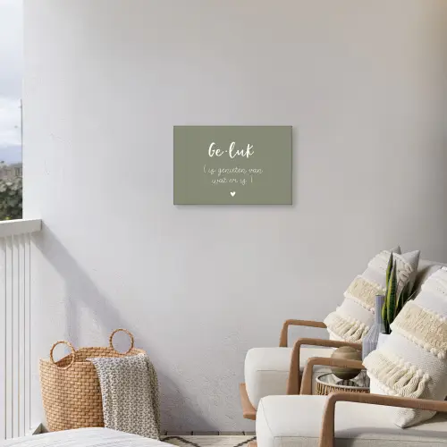 Geluk is genieten van wat er is - Quotes - Geluk definitie - Tekst - Woordenboek Tuinposter op houten frame 2 cm dik klein -sfeer1
