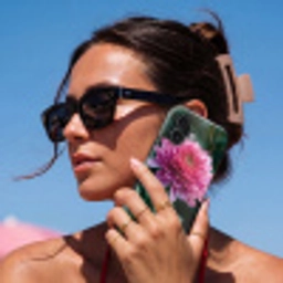 Blad - Chrysant - Roze - Schaduw Toughcase MagSafe Apple iPhone 17 klein -Sfeer2V