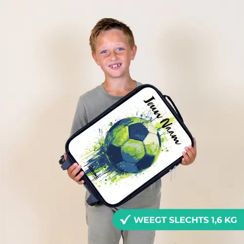 Voetbalvibes - Verf - Groen - Blauw Kinderkoffer - Zwart klein -sfeer4_NL