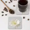 Bloem - Minimalistisch -Wit onderzetter kurk middel -sfeer2