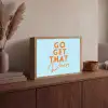Blauw - Oranje - Tekst Light Box met batterij (Wandlamp) middel -sfeer2