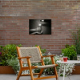 Champagnefles - Glas - Minimalistisch - Spetters Tuinposter op houten frame 2 cm dik klein -sfeer3