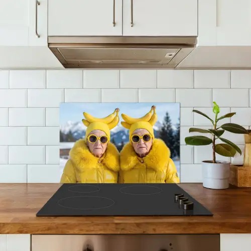 Vrouwen - Bananen - Geel keuken achterwand spatscherm klein -sfeer2