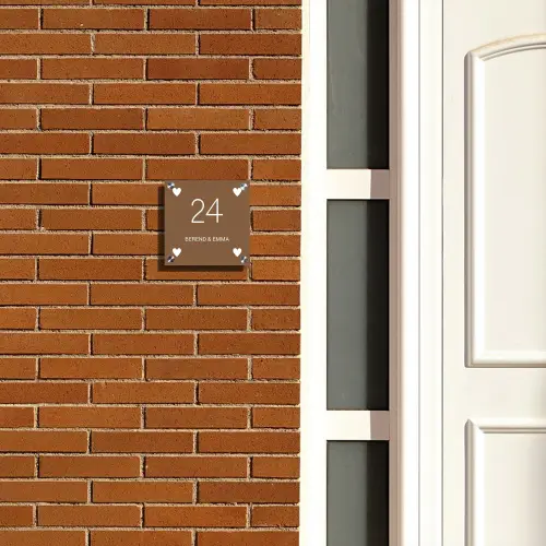 Weiße Herzchen in den Ecken - Klassisch Naambord Vierkant klein -sfeer3-XS