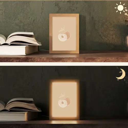 Perzik - Lijntekening - Pit - Beige Light Box met kabel (Tafellamp) klein -sfeer3