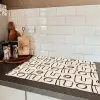 Lijnen - Beige - Patroon - Donkerbruin Inductie beschermer vinyl 3mm klein 276 -sfeer3