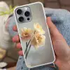 Narcissen - Geel - Bloemblaadjes Hoesje iPhone 16 Pro Max met koord klein -sfeer3