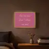 eat me out don't stress me out - Roze - Minimalistisch Light Box met batterij (Wandlamp) middel -sfeer4