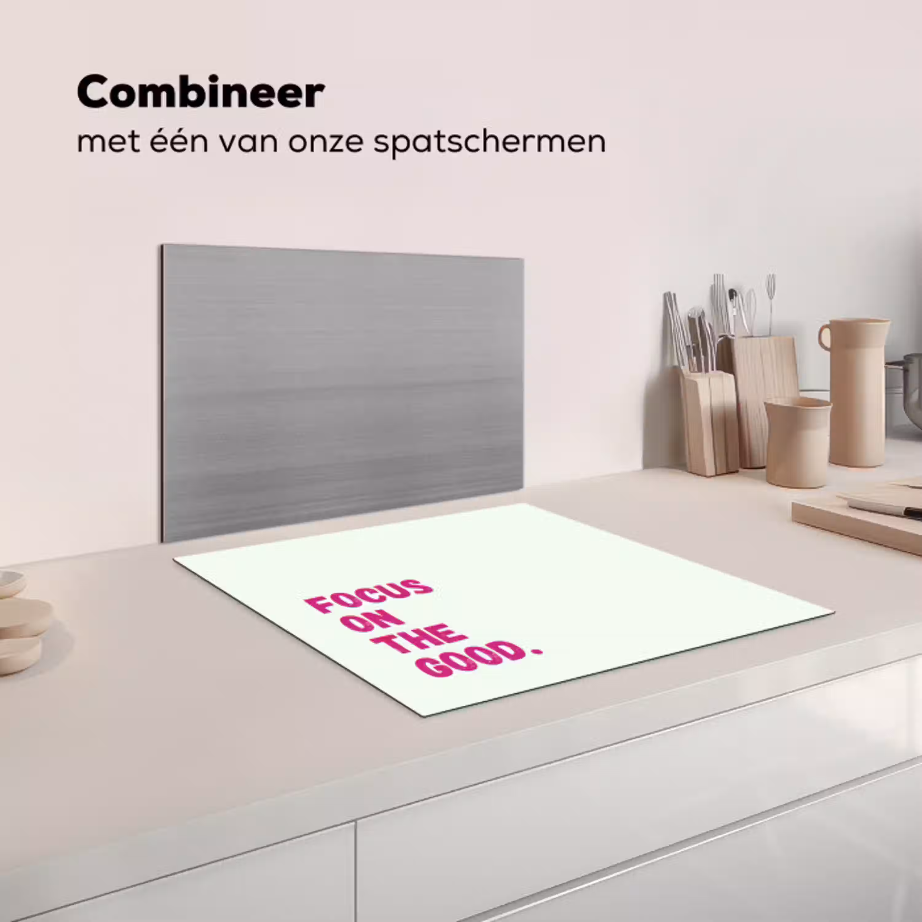 Focus on the good - Beige - Roze Inductie beschermer vinyl 3mm middel -wsfeer7_website