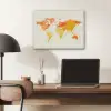 Wereldkaart - Oranje - Kleurrijk PET vilt klein -sfeer5