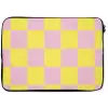 Schaakbord patroon - Geel - Roze - Blokjes laptophoes neopreen klein -zkaufland3dotto