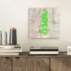 YOLO - Groen - Neon - Slangenprnt plexiglas 5mm klein -sfeer1