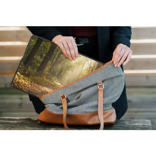 Zonlicht - Bospad - Bomen laptophoes neopreen klein -tas