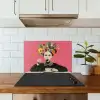Meisje - Kopje - Bloemen - Roze keuken achterwand spatscherm klein -sfeer2