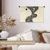 Beige - Lijnen - Golvend -  Abstract Wandkleed katoen klein -sfeer1