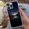 Kristalhelder meer - Bergen - Bergen Hoesje iPhone 16 Pro Max met koord klein -sfeer3