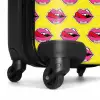 Patronen - Lippen op gele achtergrond NBS - Handbagage koffer - Kinderen Unisex middel -wiel