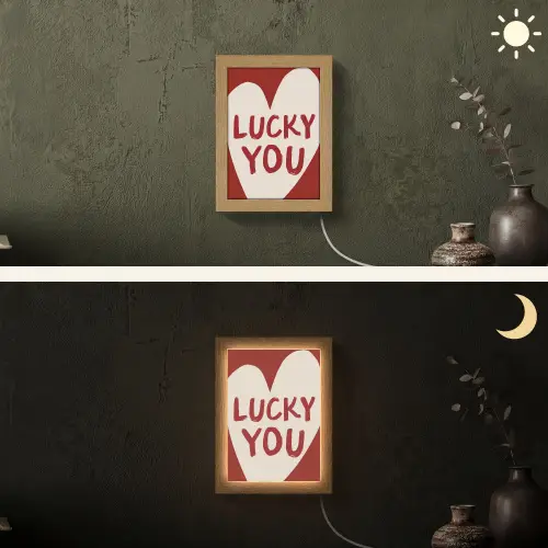 Lucky - Hart - Rood Light Box met kabel (Wandlamp) klein -sfeer3