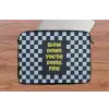 Patroon - Geblok - Blauw - Slow down you're doing fine laptophoes neopreen klein -tafel