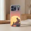 Busje - Kat - Zonsondergang - Oranje Telefoonhoesje iPhone 17 Pro klein -sfeer2