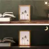 Palmbomen - Zonsondergang - Roze Light Box met kabel (Tafellamp) klein -sfeer3