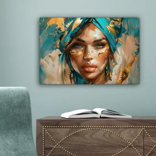 Vrouw - Portret - Goud - Luxe - Blauw canvas 2cm klein -sfeer4