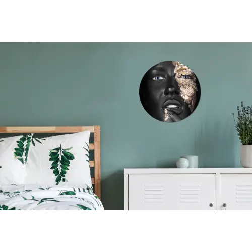 Vrouw - Bladgoud - Zwart - Huid - Luxe Wandcirkel aluminium klein -slaapkamer