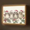 Uilen - Tak - Hulstblaadjes - Kerstmuts Light Box met batterij (Wandlamp) middel -z3d_website