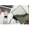 Japandi - Groen - Abstract - Modern laptophoes neopreen klein -bureau