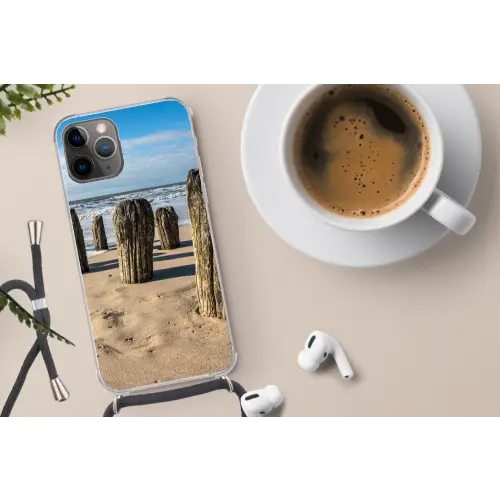 Zand - Strand - Paal - Water - Zomer Hoesje iPhone 12 Pro met koord klein -oordop