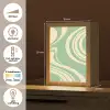 Golvende lijnen - Mintgroen - Dansende vormen Light Box met kabel (Tafellamp) klein -USP_NL