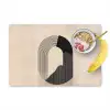 Grafisch gebogen motief - Beige Placemat vinyl groot -zzzproduct_Kitchenyeah-website