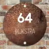 Verweerd metaal - Modern Naambord Rond klein -sfeer2