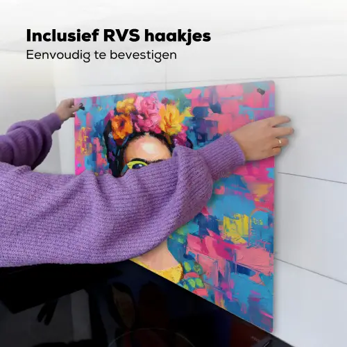 Vrolijk portret - Vrouw - Bloemenkroon Inductie beschemer met haakjes middel -ky-ophangen-nl