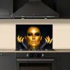 Vrouw - Portret - Goud - Luxe - Zwart keuken achterwand spatscherm klein -sfeer1